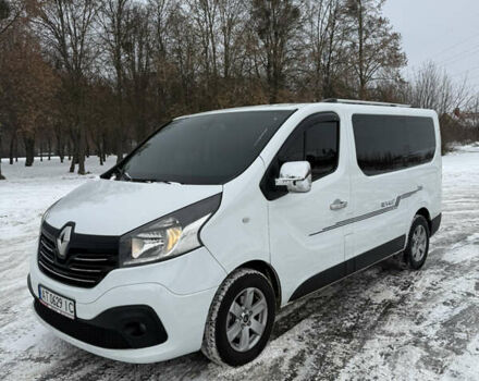 Белый Рено Трафик, объемом двигателя 1.6 л и пробегом 170 тыс. км за 22000 $, фото 1 на Automoto.ua