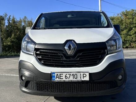 Білий Рено Трафік, об'ємом двигуна 1.6 л та пробігом 384 тис. км за 9000 $, фото 1 на Automoto.ua
