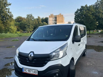 Білий Рено Трафік, об'ємом двигуна 1.6 л та пробігом 275 тис. км за 16000 $, фото 1 на Automoto.ua