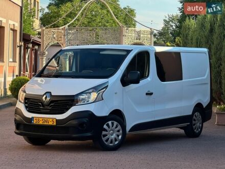 Белый Рено Трафик, объемом двигателя 1.6 л и пробегом 270 тыс. км за 15290 $, фото 1 на Automoto.ua