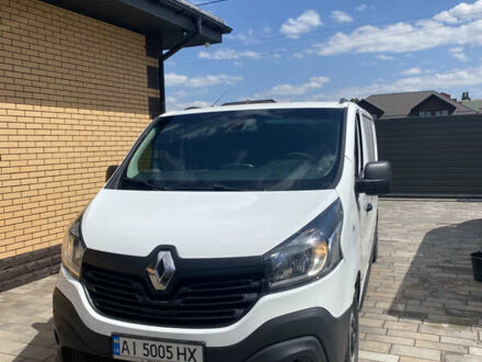 Белый Рено Трафик, объемом двигателя 1.6 л и пробегом 200 тыс. км за 14300 $, фото 1 на Automoto.ua