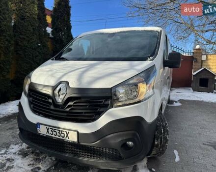 Белый Рено Трафик, объемом двигателя 1.6 л и пробегом 236 тыс. км за 13600 $, фото 1 на Automoto.ua