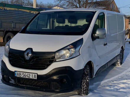 Белый Рено Трафик, объемом двигателя 1.6 л и пробегом 320 тыс. км за 8800 $, фото 1 на Automoto.ua