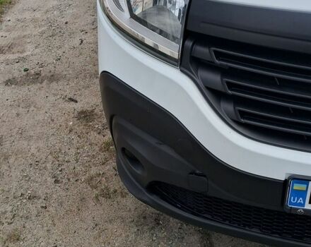 Білий Рено Трафік, об'ємом двигуна 1.6 л та пробігом 270 тис. км за 12700 $, фото 1 на Automoto.ua