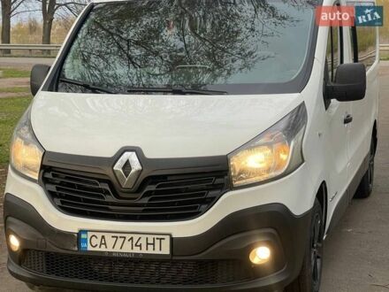 Белый Рено Трафик, объемом двигателя 1.6 л и пробегом 260 тыс. км за 13700 $, фото 1 на Automoto.ua