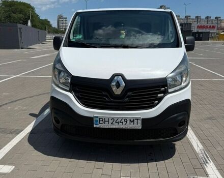 Белый Рено Трафик, объемом двигателя 1.6 л и пробегом 277 тыс. км за 12800 $, фото 1 на Automoto.ua