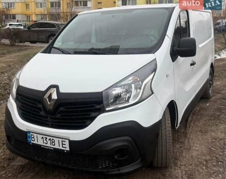 Белый Рено Трафик, объемом двигателя 1.6 л и пробегом 205 тыс. км за 15000 $, фото 1 на Automoto.ua