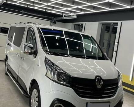 Білий Рено Трафік, об'ємом двигуна 1.6 л та пробігом 220 тис. км за 16500 $, фото 1 на Automoto.ua