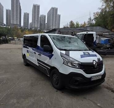 Рено Трафик 2016 в Киеве на Automoto.ua Белый Рено Трафик, объемом двигателя 1.6 л и пробегом 449 тыс. км за 9000 $, фото 1 на Automoto.ua