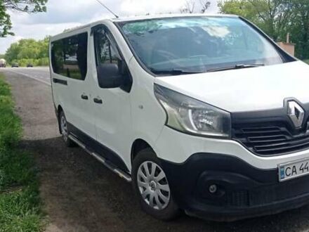 Белый Рено Трафик, объемом двигателя 1.6 л и пробегом 280 тыс. км за 13100 $, фото 1 на Automoto.ua