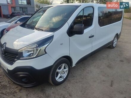 Белый Рено Трафик, объемом двигателя 1.6 л и пробегом 79 тыс. км за 17500 $, фото 1 на Automoto.ua