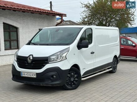 Белый Рено Трафик, объемом двигателя 1.6 л и пробегом 245 тыс. км за 12899 $, фото 1 на Automoto.ua