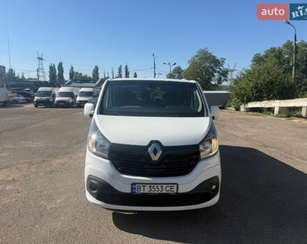 Белый Рено Трафик, объемом двигателя 1.6 л и пробегом 287 тыс. км за 14000 $, фото 1 на Automoto.ua
