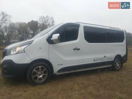 Белый Рено Трафик, объемом двигателя 1.6 л и пробегом 267 тыс. км за 19500 $, фото 1 на Automoto.ua