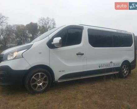 Белый Рено Трафик, объемом двигателя 1.6 л и пробегом 267 тыс. км за 19500 $, фото 1 на Automoto.ua