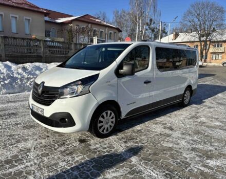 Білий Рено Трафік, об'ємом двигуна 1.6 л та пробігом 230 тис. км за 15000 $, фото 1 на Automoto.ua