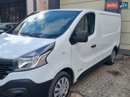 Белый Рено Трафик, объемом двигателя 1.6 л и пробегом 326 тыс. км за 11499 $, фото 1 на Automoto.ua
