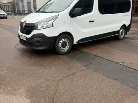 Білий Рено Трафік, об'ємом двигуна 1.6 л та пробігом 253 тис. км за 13900 $, фото 1 на Automoto.ua