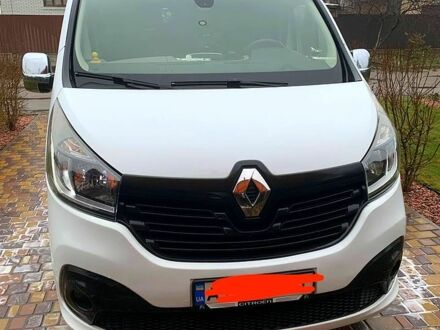 Білий Рено Трафік, об'ємом двигуна 1.6 л та пробігом 207 тис. км за 15500 $, фото 1 на Automoto.ua