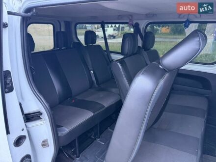 Білий Рено Трафік, об'ємом двигуна 1.6 л та пробігом 237 тис. км за 15499 $, фото 1 на Automoto.ua