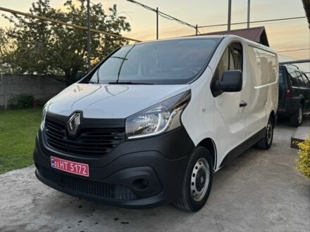 Белый Рено Трафик, объемом двигателя 1.6 л и пробегом 210 тыс. км за 14650 $, фото 1 на Automoto.ua