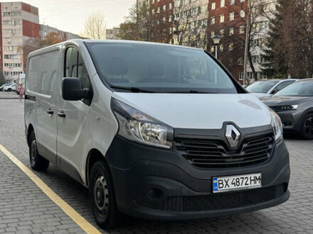 Белый Рено Трафик, объемом двигателя 1.6 л и пробегом 148 тыс. км за 13000 $, фото 1 на Automoto.ua