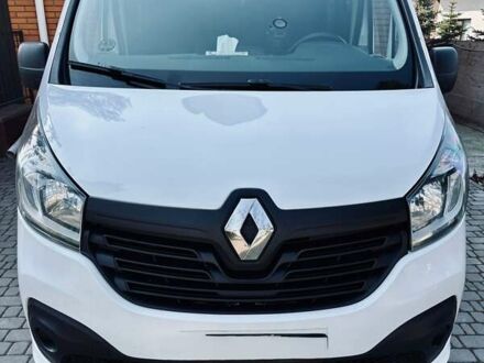 Белый Рено Трафик, объемом двигателя 1.6 л и пробегом 300 тыс. км за 17500 $, фото 1 на Automoto.ua