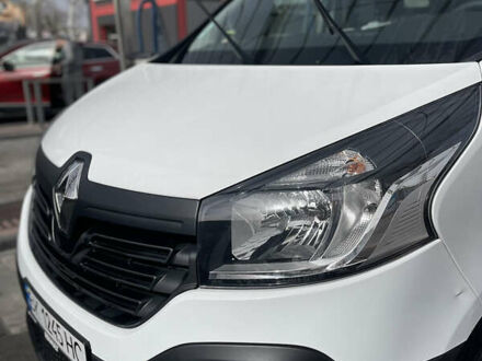 Белый Рено Трафик, объемом двигателя 1.6 л и пробегом 190 тыс. км за 14600 $, фото 1 на Automoto.ua