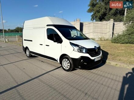Белый Рено Трафик, объемом двигателя 1.6 л и пробегом 255 тыс. км за 15600 $, фото 1 на Automoto.ua