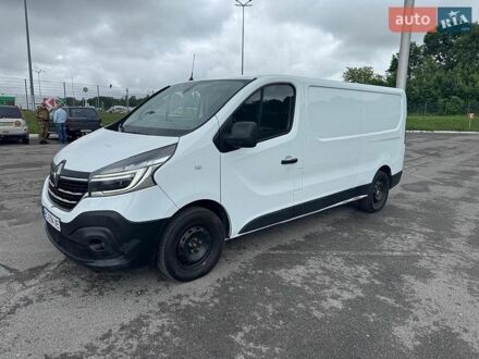 Белый Рено Трафик, объемом двигателя 2 л и пробегом 172 тыс. км за 16500 $, фото 1 на Automoto.ua