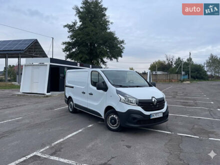 Белый Рено Трафик, объемом двигателя 1.6 л и пробегом 277 тыс. км за 12500 $, фото 1 на Automoto.ua