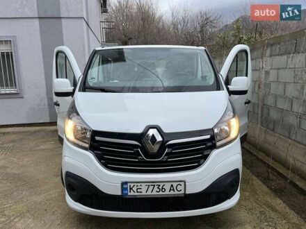 Белый Рено Трафик, объемом двигателя 1.6 л и пробегом 195 тыс. км за 18500 $, фото 1 на Automoto.ua