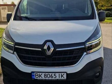 Рено Трафик 2019 в Мукачеве на Automoto.ua Белый Рено Трафик, объемом двигателя 2 л и пробегом 162 тыс. км за 26000 $, фото 1 на Automoto.ua