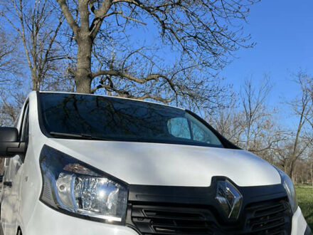 Рено Трафик 2019 в Кропивницком (Кировограде) на Automoto.ua Белый Рено Трафик, объемом двигателя 1.6 л и пробегом 260 тыс. км за 17999 $, фото 1 на Automoto.ua