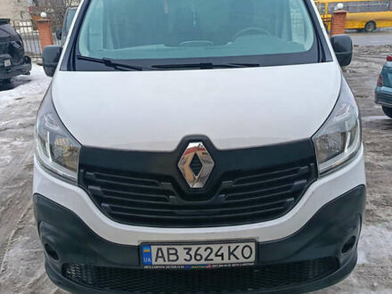 Белый Рено Трафик, объемом двигателя 1.6 л и пробегом 190 тыс. км за 17000 $, фото 1 на Automoto.ua