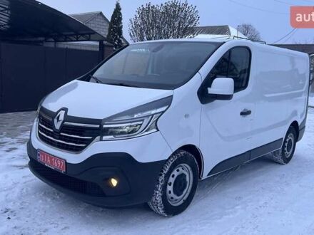 Белый Рено Трафик, объемом двигателя 2 л и пробегом 201 тыс. км за 17700 $, фото 1 на Automoto.ua