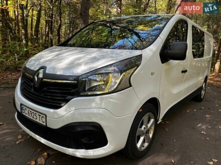 Белый Рено Трафик, объемом двигателя 1.6 л и пробегом 188 тыс. км за 16800 $, фото 1 на Automoto.ua