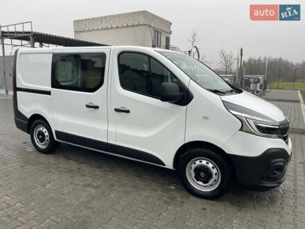Білий Рено Трафік, об'ємом двигуна 2 л та пробігом 45 тис. км за 18900 $, фото 1 на Automoto.ua