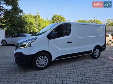 Белый Рено Трафик, объемом двигателя 2 л и пробегом 188 тыс. км за 16700 $, фото 1 на Automoto.ua