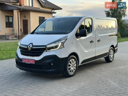 Белый Рено Трафик, объемом двигателя 2 л и пробегом 171 тыс. км за 18750 $, фото 1 на Automoto.ua