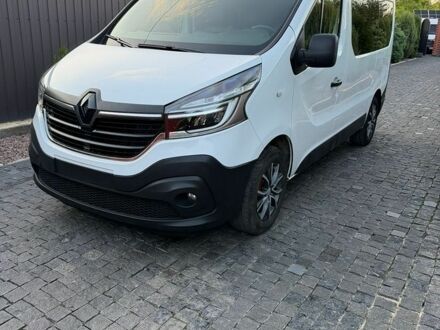 Білий Рено Трафік, об'ємом двигуна 2 л та пробігом 94 тис. км за 21500 $, фото 1 на Automoto.ua