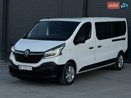 Рено Трафик 2020 в Дубно на Automoto.ua Белый Рено Трафик, объемом двигателя 2 л и пробегом 250 тыс. км за 20999 $, фото 1 на Automoto.ua