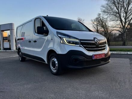Белый Рено Трафик, объемом двигателя 2 л и пробегом 100 тыс. км за 19999 $, фото 1 на Automoto.ua