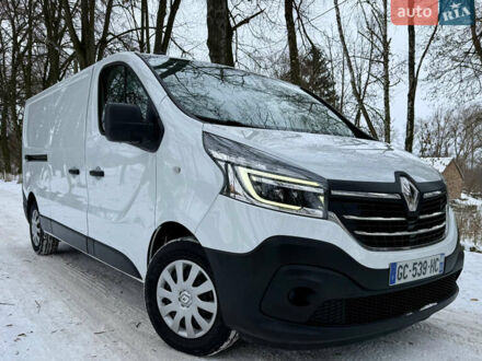 Білий Рено Трафік, об'ємом двигуна 2 л та пробігом 189 тис. км за 17999 $, фото 1 на Automoto.ua