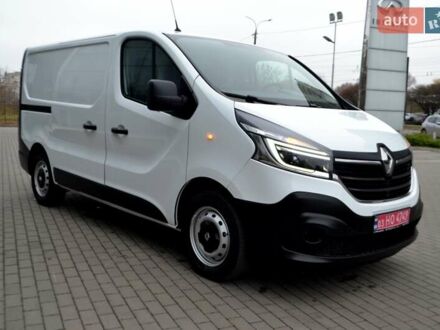 Белый Рено Трафик, объемом двигателя 2 л и пробегом 236 тыс. км за 16900 $, фото 1 на Automoto.ua