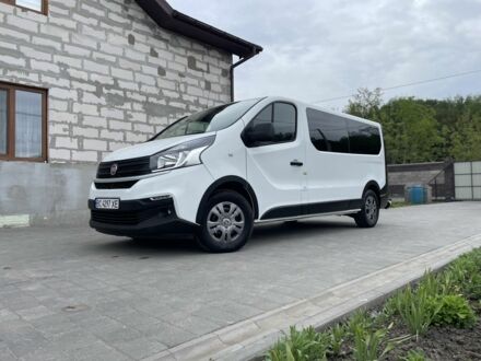 Белый Рено Трафик, объемом двигателя 2 л и пробегом 45 тыс. км за 516 $, фото 1 на Automoto.ua
