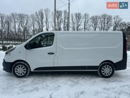 Белый Рено Трафик, объемом двигателя 2 л и пробегом 140 тыс. км за 17500 $, фото 1 на Automoto.ua