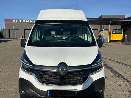 Білий Рено Трафік, об'ємом двигуна 2 л та пробігом 100 тис. км за 21400 $, фото 1 на Automoto.ua