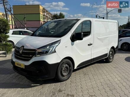 Белый Рено Трафик, объемом двигателя 2 л и пробегом 197 тыс. км за 12300 $, фото 1 на Automoto.ua