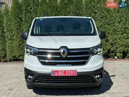 Білий Рено Трафік, об'ємом двигуна 2 л та пробігом 93 тис. км за 23000 $, фото 1 на Automoto.ua